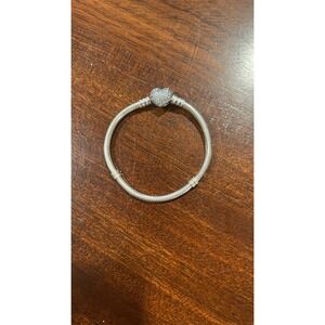 Pandora Sterling Silver Pave Sparkling Heart Clasp Charm Bangle Bracelet Moments